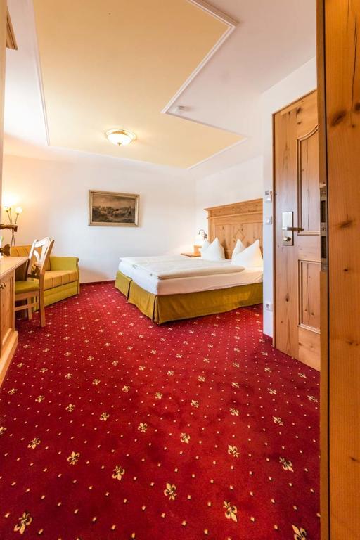 Metzgerei Gasthof Oberhauser - Hotel Zur Post Egling Екстериор снимка