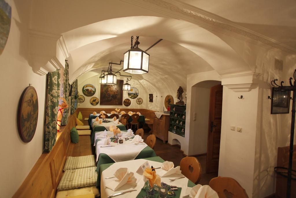 Metzgerei Gasthof Oberhauser - Hotel Zur Post Egling Екстериор снимка